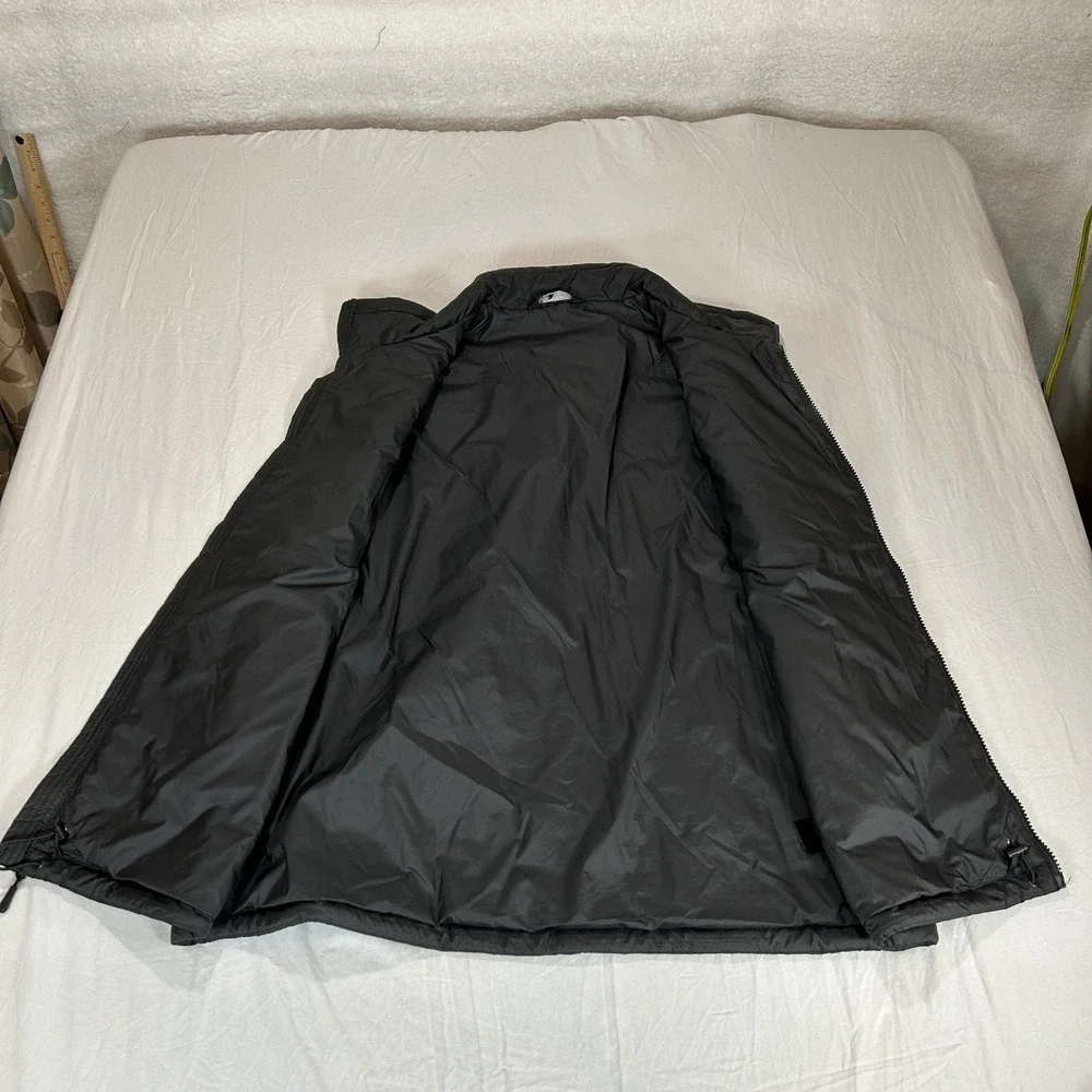 The North Face Mens Black Puffer Vest Full Zip Insulated Jacket Large NF0A3Y4K